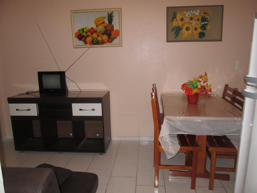 Residencial Dona Vilma Hotel ฟลอเรียนอโปลิส ภายนอก รูปภาพ