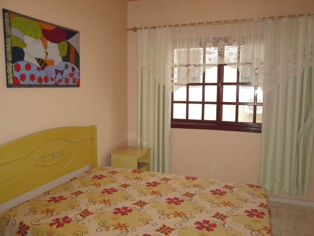 Residencial Dona Vilma Hotel ฟลอเรียนอโปลิส ภายนอก รูปภาพ