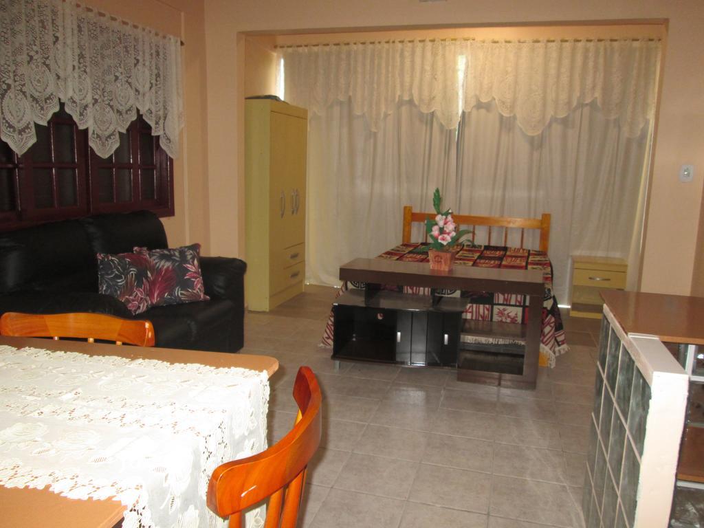 Residencial Dona Vilma Hotel ฟลอเรียนอโปลิส ภายนอก รูปภาพ