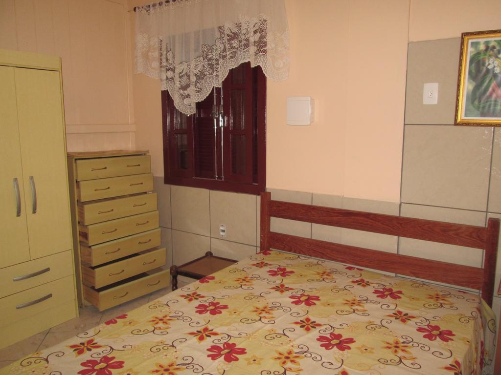 Residencial Dona Vilma Hotel ฟลอเรียนอโปลิส ภายนอก รูปภาพ