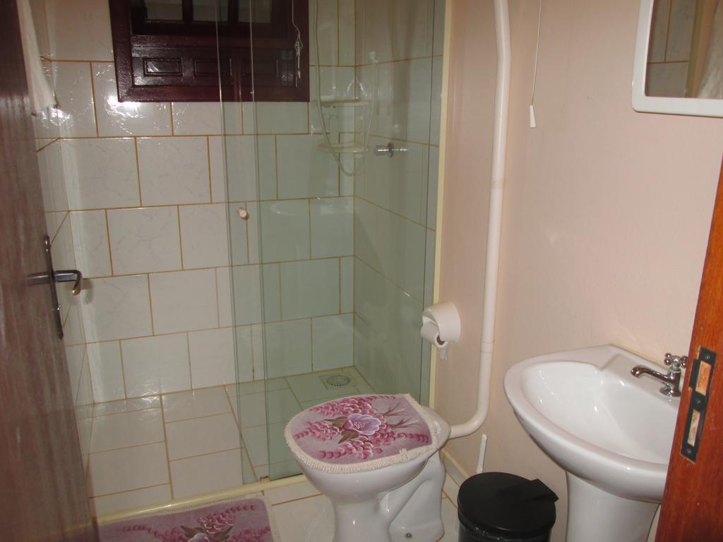 Residencial Dona Vilma Hotel ฟลอเรียนอโปลิส ภายนอก รูปภาพ